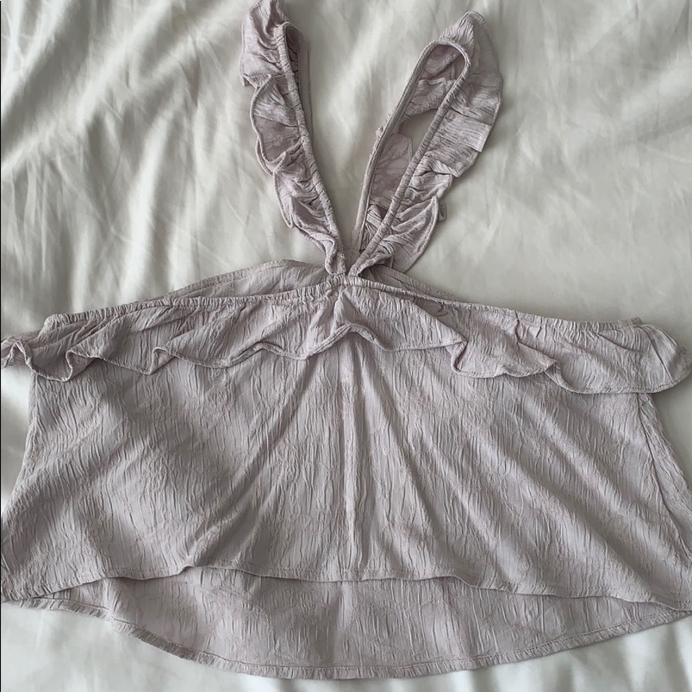 Ruffled flowy cropped tank